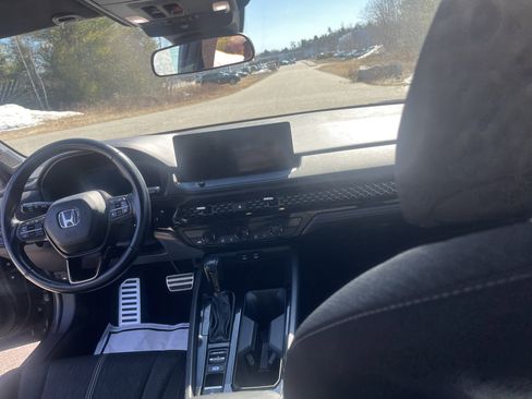 Used 2023 Honda Accord Sport image 19