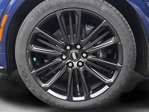 New 2026 Cadillac Lyriq V w/ LPO, Floor Liner Package AWD/4WD image 11
