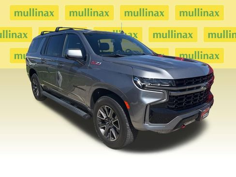 Used 2022 Chevrolet Suburban Z71 w/ Z71 Off-Road Package image 21