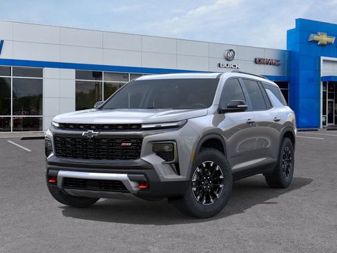 New 2026 Chevrolet Traverse Z71 w/ Enhanced Driving Package image 6