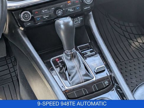 Used 2022 Jeep Compass Limited AWD/4WD image 26