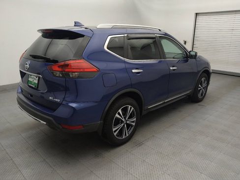 Used 2017 Nissan Rogue SL AWD/4WD image 10