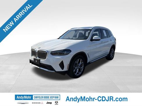 Used 2022 BMW X3 xDrive30i w/ Premium Package 2 AWD/4WD image 3