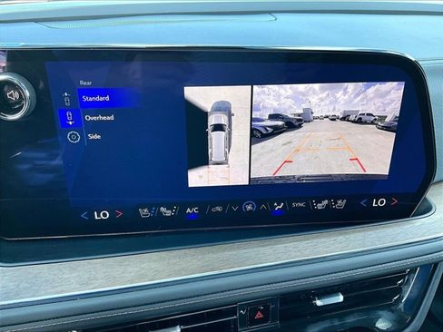 Used 2025 Chevrolet Tahoe High Country RWD image 23