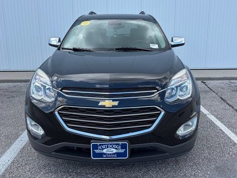 Used 2017 Chevrolet Equinox Premier w/ Enhanced Convenience Package AWD/4WD image 11