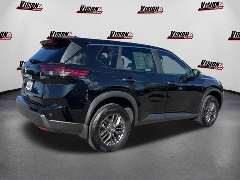 Certified 2025 Nissan Rogue S AWD/4WD image 5