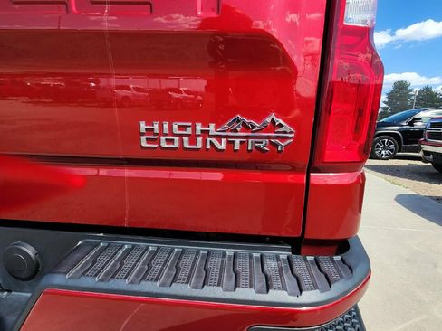 Used 2019 Chevrolet Silverado 1500 High Country AWD/4WD image 7