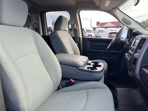 Used 2017 RAM 1500 Express AWD/4WD image 24