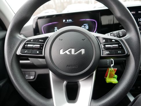 Certified 2024 Kia Seltos LX image 25
