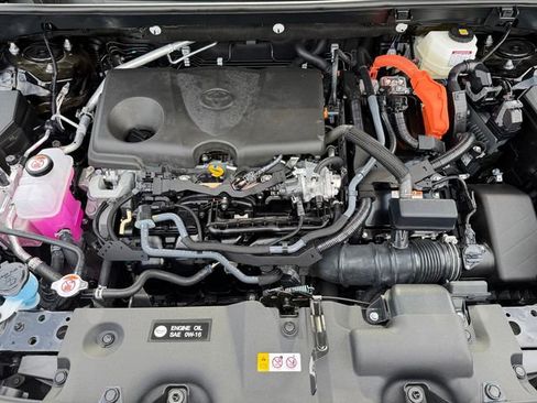 Certified 2025 Toyota RAV4 XLE w/ Convenience Package AWD/4WD image 42