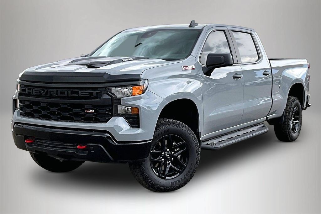 Certified 2025 Chevrolet Silverado 1500 Custom Trail Boss AWD/4WD image 3