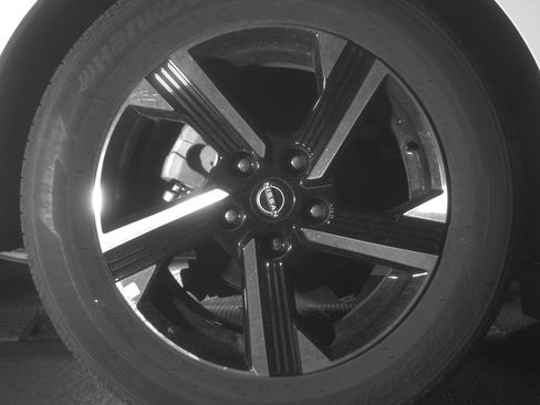 Used 2025 Nissan Sentra SV image 15