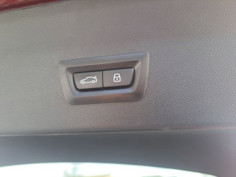 Used 2023 BMW X4 xDrive30i w/ M Sport Package image 7