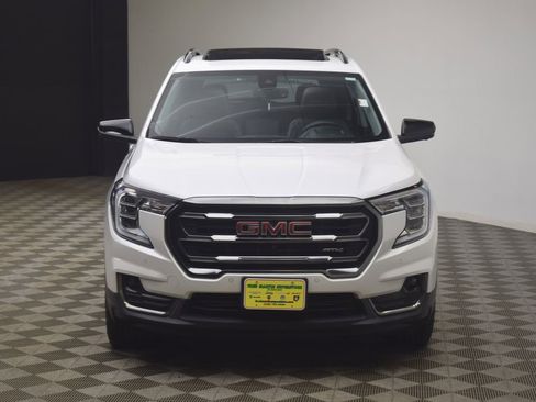 Used 2022 GMC Terrain AT4 w/ Infotainment Package II image 24