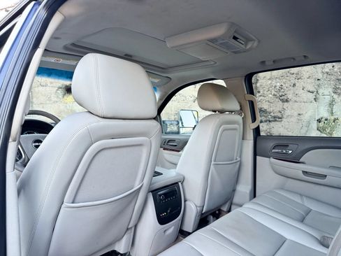 Used 2010 GMC Sierra 2500 SLT AWD/4WD image 33