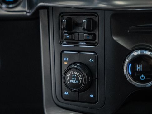 Certified 2021 Ford F150 Lariat w/ Equipment Group 502A High image 30