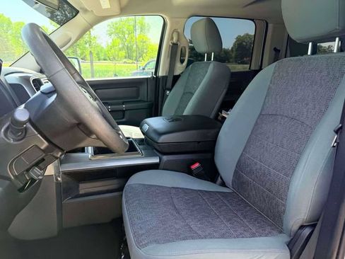 Used 2019 RAM 1500 Classic SLT w/ Protection Group AWD/4WD image 18