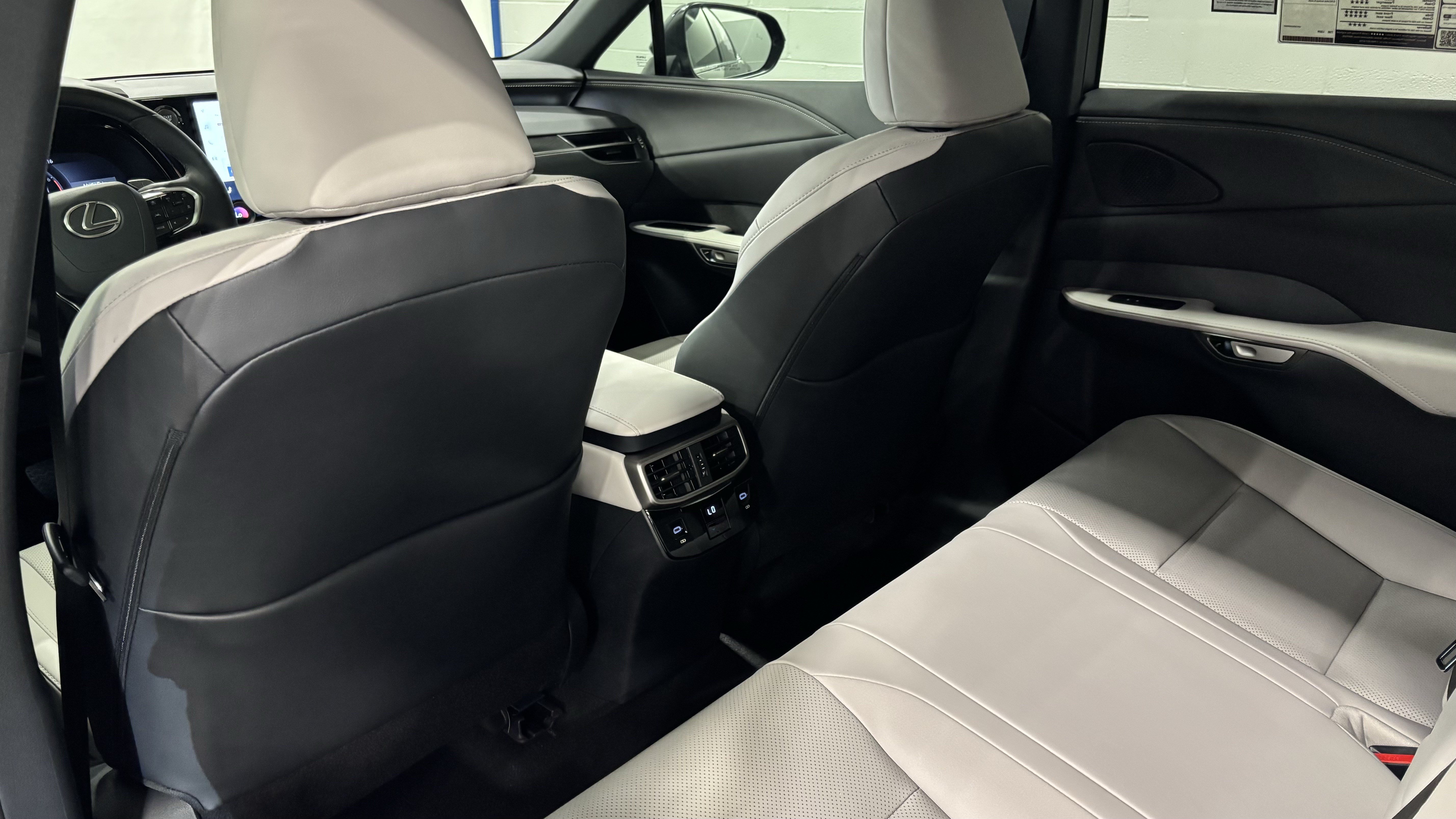 New 2026 Lexus RX 350 Premium w/ Convenience Package FWD image 34