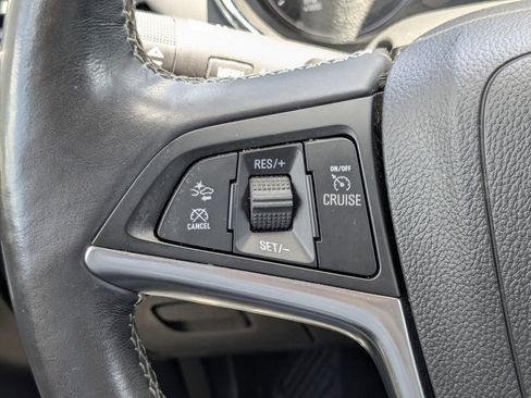 Used 2019 Buick Encore Essence w/ Safety Package II AWD/4WD image 32