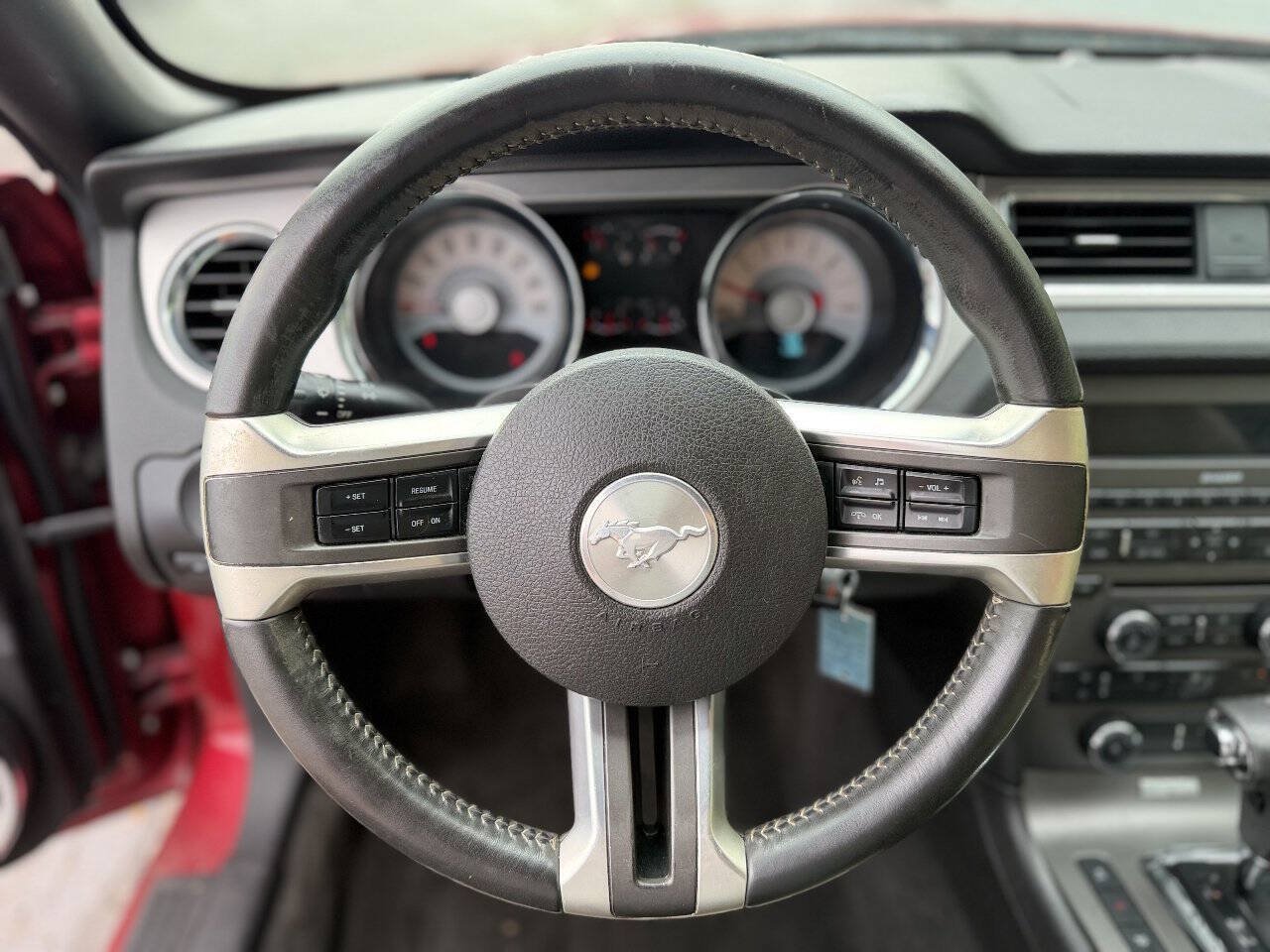 Used 2012 Ford Mustang Premium RWD image 15