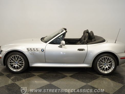 Used 2001 BMW Z3 3.0i RWD image 8