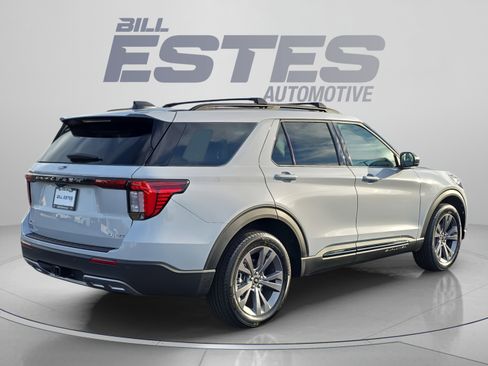 New 2026 Ford Explorer Active w/ Active Comfort Package AWD/4WD image 3