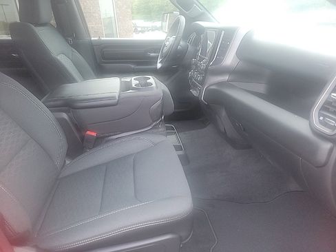 New 2025 RAM 1500 Tradesman w/ Night Edition image 18