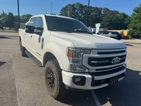 Used 2022 Ford F250 Lariat w/ Tremor Off-Road Package AWD/4WD image 4
