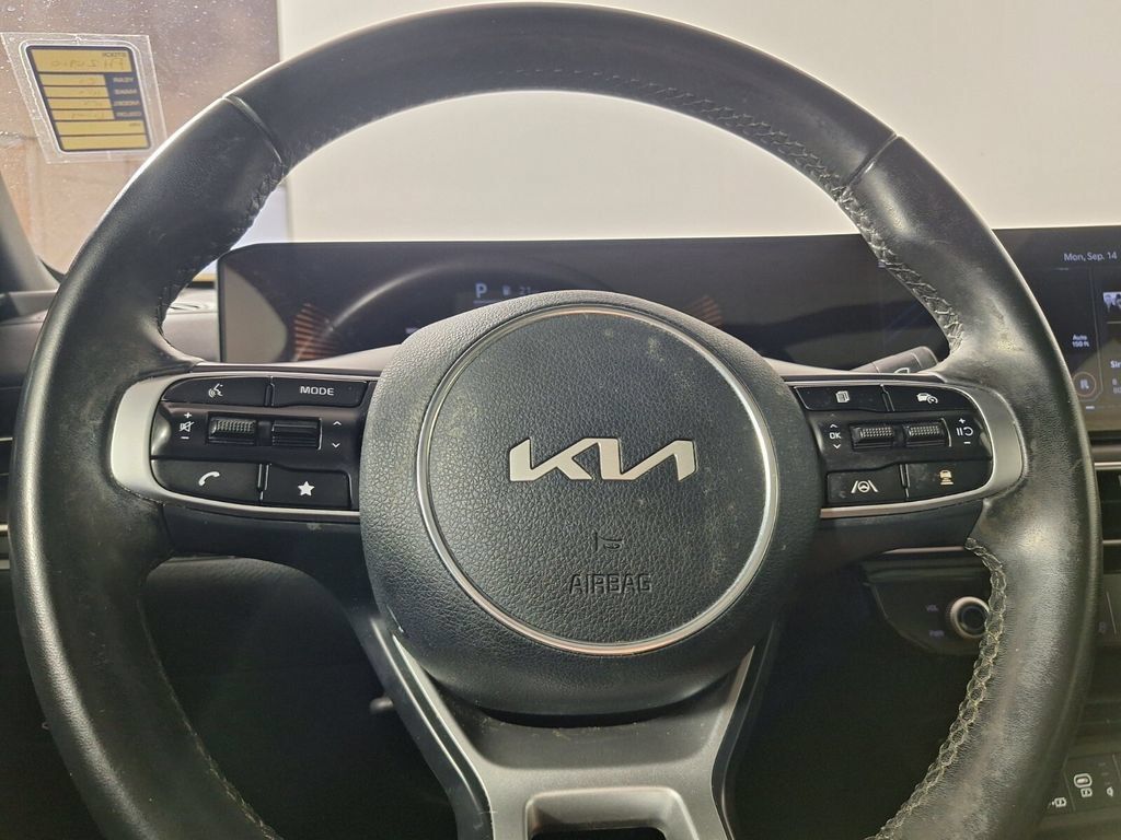 Used 2025 Kia K5 GT-Line w/ GT-Line Premium Package FWD image 17