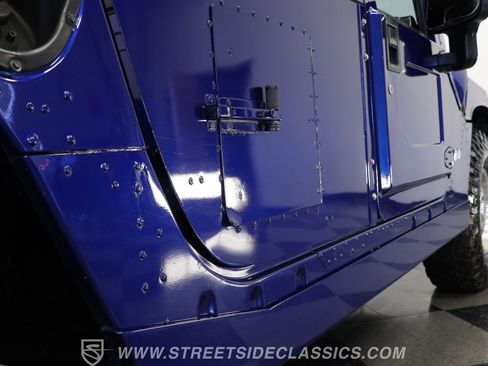 Used 2003 HUMMER H1 2-Door Hard Top image 29