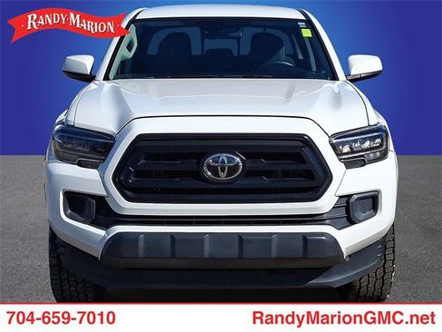 Used 2020 Toyota Tacoma SR image 2