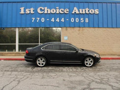 Used 2017 Volkswagen Passat 1.8T S FWD image 8