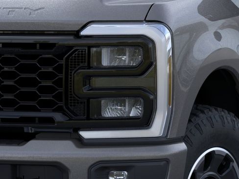 New 2026 Ford F250 Lariat w/ Tremor Off-Road Package AWD/4WD image 18