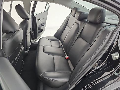 Used 2015 Honda Civic LX image 17