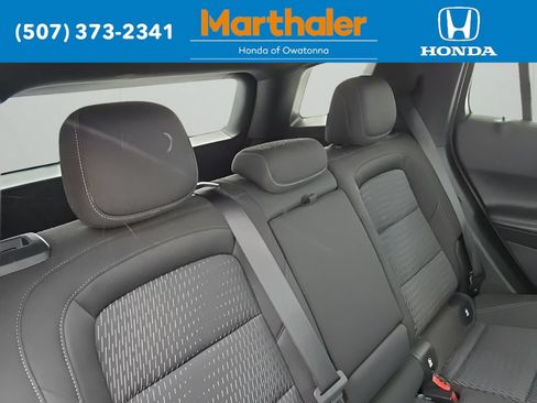 Used 2025 Chevrolet Equinox LT AWD/4WD image 17
