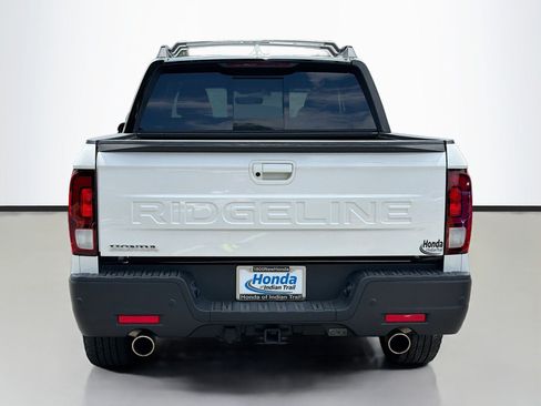 Used 2024 Honda Ridgeline Black Edition image 6