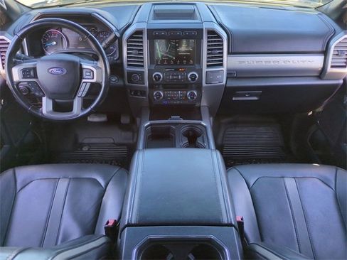 Certified 2018 Ford F450 Platinum w/ Platinum Ultimate Package image 15