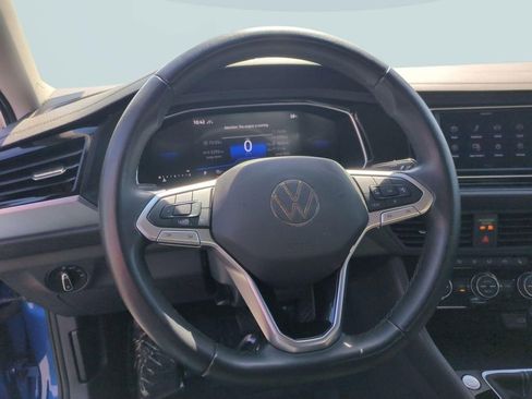 Used 2024 Volkswagen Jetta SE FWD image 14