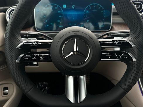 New 2026 Mercedes-Benz CLE 300 4MATIC Coupe image 21