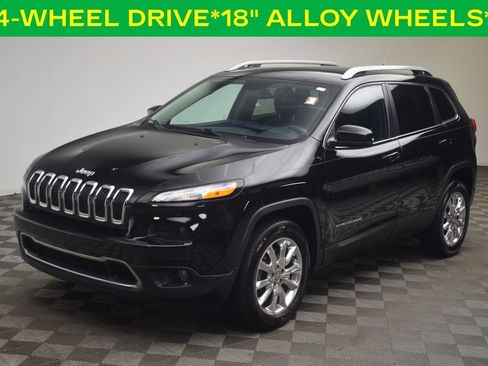 Used 2017 Jeep Cherokee Limited AWD/4WD image 3