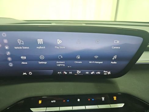 Used 2025 Buick Enclave Sport Touring image 2