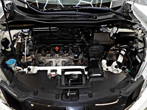 Used 2017 Honda HR-V EX image 23