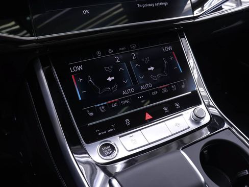 Certified 2025 Audi Q7 3.0T Premium Plus w/ Premium Plus Package AWD/4WD image 10