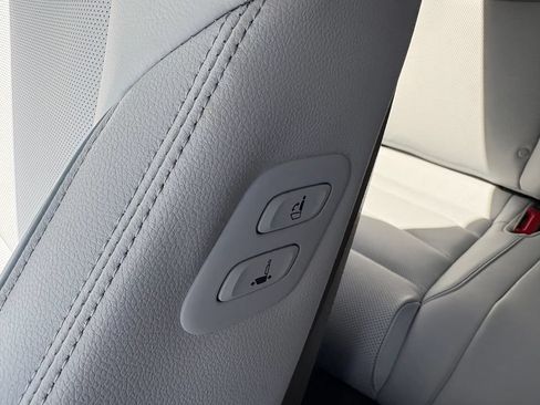 New 2026 Genesis GV70 2.5T Advanced AWD/4WD image 47