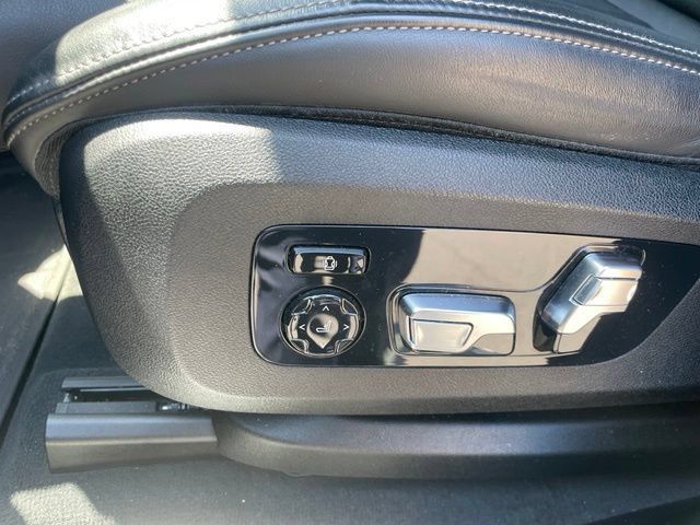 Used 2023 BMW X5 M50i w/ Executive Package AWD/4WD image 47