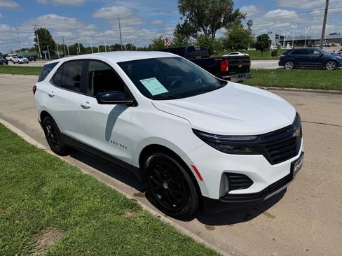 Used 2022 Chevrolet Equinox LT image 7