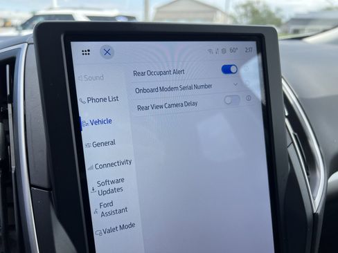 Used 2023 Ford Edge SEL w/ Convenience Package image 37