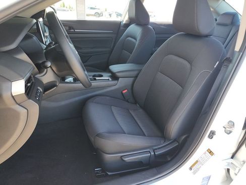 New 2025 Nissan Altima 2.5 S image 7