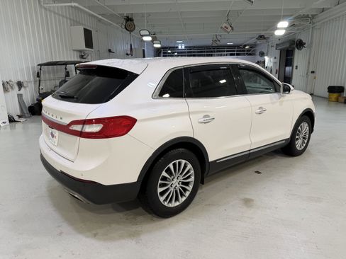 Used 2018 Lincoln MKX Select w/ Select Plus Package image 5