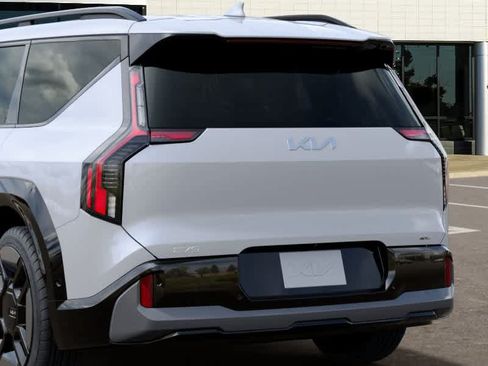 New 2026 Kia EV9 GT-Line AWD/4WD image 13